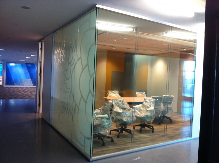 soundproof glass wall